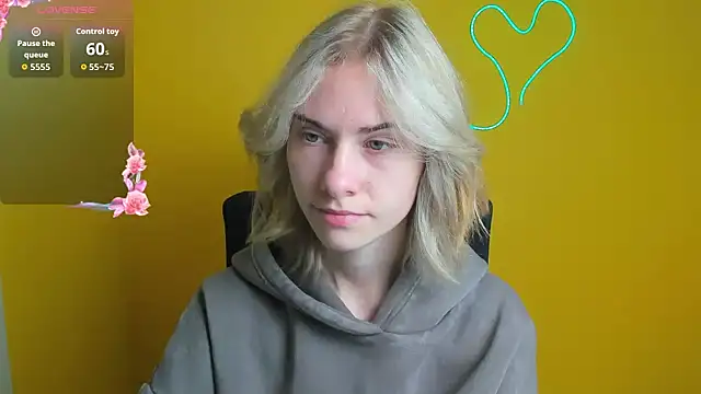 Fiona Night online show from October 22, 5:12 am