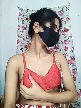 Snapshot of Orna-1 chatting on October 5, 5:51 pm Orna-1 online show from October 5, 5:51 pm