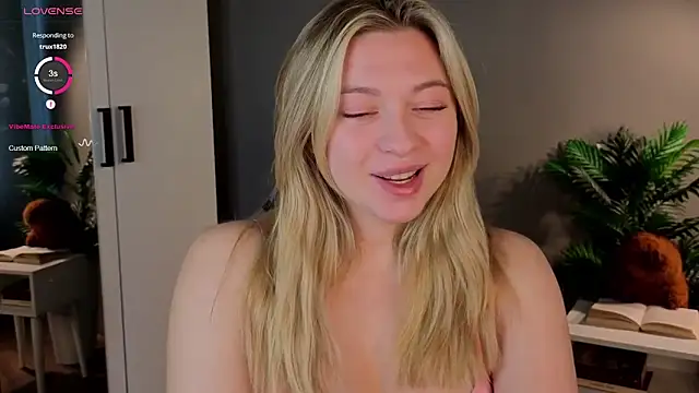 christie luv online show from February 11, 11:55 am