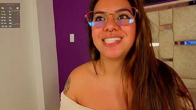 emilyy cooperr online show from April 25, 1:41 pm