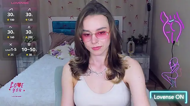 EmelyMason online show from April 17, 11:34 am