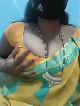 Sexyradha  online show from June 24, 4:50 pm