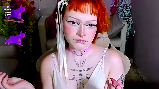 Snapshot of NicoleFlloret chatting on September 20, 8:40 pm NicoleFlloret online show from September 20, 8:40 pm