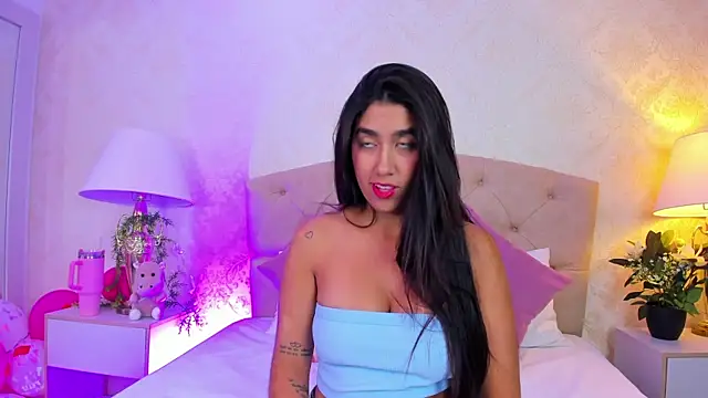 Mia Montess online show from April 22, 1:41 pm