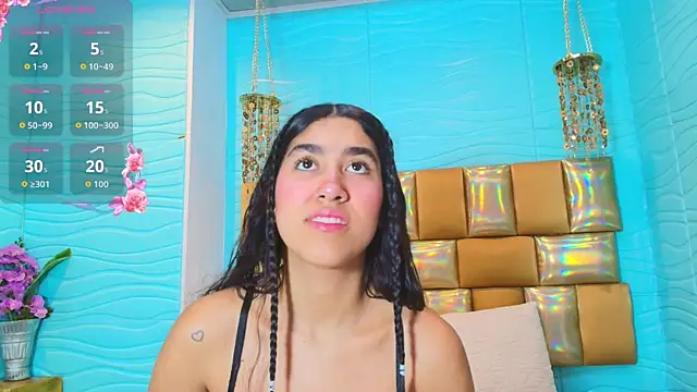 Mia Montess online show from November 24, 12:40 pm