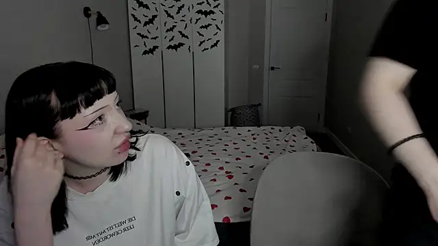 JayMollyy online show from January 16, 8:05 pm