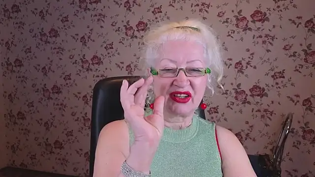 Maya Mayflower online show from November 28, 4:48 am