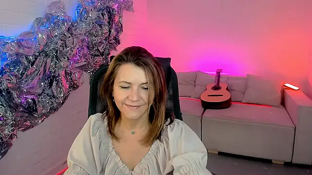 NicoleHitman online show from September 19, 9:19 am