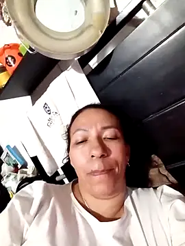 Snapshot of Antonela45 chatting on September 27, 3:58 am Antonela45 online show from September 27, 3:58 am