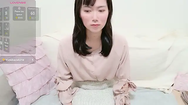 pppYukaqqq online show from April 23, 12:23 pm