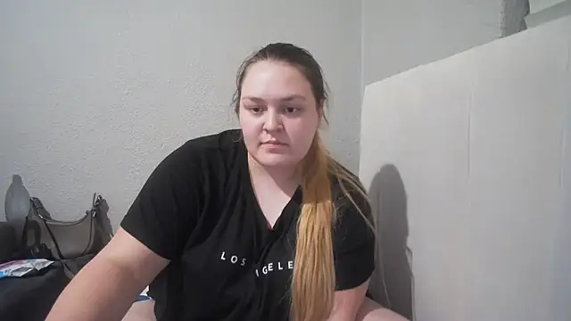 Neytjie online show from March 5, 7:09 pm