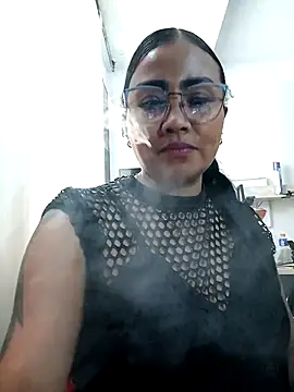 Ariana Rodriguez online show from November 18, 4:41 pm