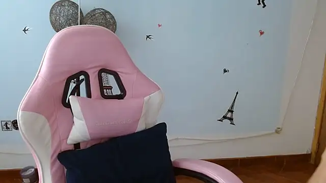 nanis milf online show from June 3, 12:39 pm