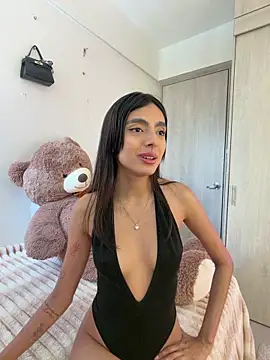 ZaraLuuv online show from April 26, 6:16 pm