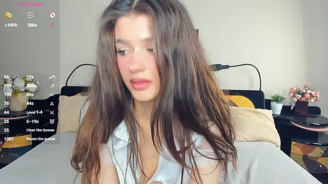 CathrynCovil online show from June 7, 2:13 pm