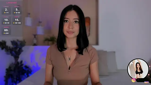 alison222  online show from October 27, 7:52 pm