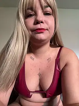 Snapshot of Biana_Fernan chatting on October 29, 11:58 am Biana Fernan online show from October 29, 11:58 am