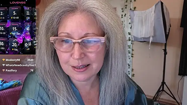 Wane Witch online show from July 13, 2:07 pm