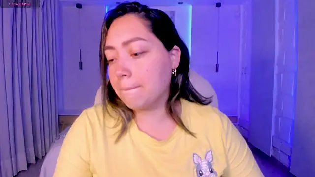 heidy johns online show from October 3, 3:33 am