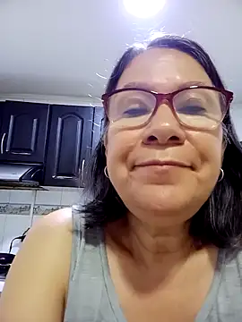 victoria wayne online show from April 23, 10:12 am