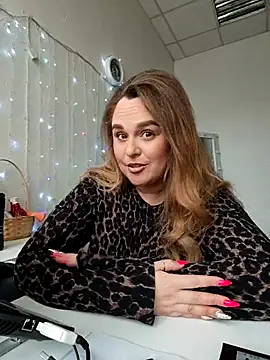 Juicy PeachLux online show from March 30, 9:42 am