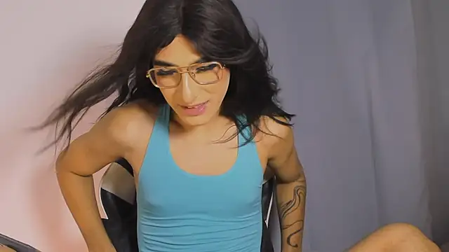 Snapshot of Alaska_jonesxx chatting on September 27, 10:28 pm Alaska jonesxx online show from September 27, 10:28 pm