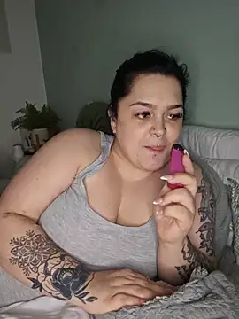 Saucy-Serenity online show from June 17, 9:27 pm