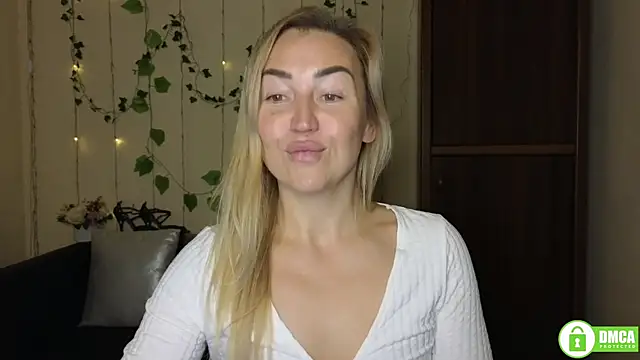 Kiss julli88I online show from November 9, 6:26 pm