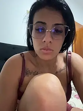 jheicylli online show from April 27, 10:29 pm