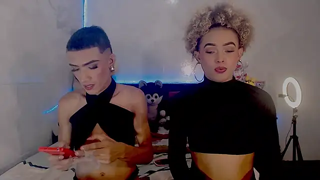 KimberlyXtreme online show from September 16, 2:19 am