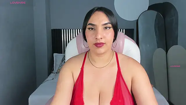 Sophie Grays  online show from May 8, 7:16 pm