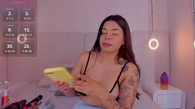 riri candy online show from April 20, 3:31 am