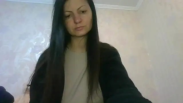 AliseWats online show from April 20, 9:18 pm