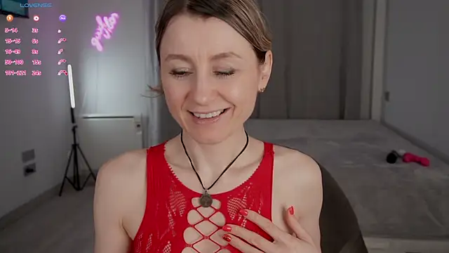   Milana     online show from April 24, 6:00 pm