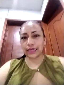 Snapshot of Carlasm- chatting on October 2, 10:59 pm Carlasm- online show from October 2, 10:59 pm