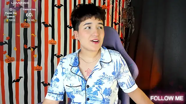 emma cute7 online show from October 15, 3:31 am