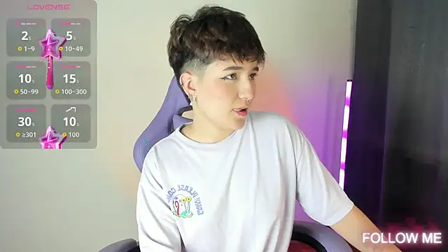 emma cute7 online show from November 14, 12:10 am