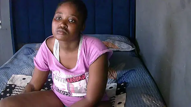 SexyShybarbie online show from April 20, 12:30 pm