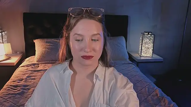 saint trisha online show from April 25, 8:39 pm