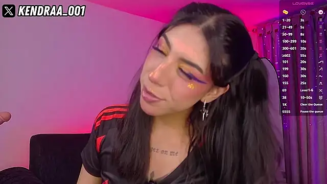Kendramillerr 1 online show from June 28, 1:34 am