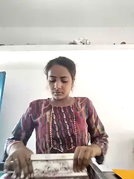 indiancute43 online show from May 22, 6:00 am