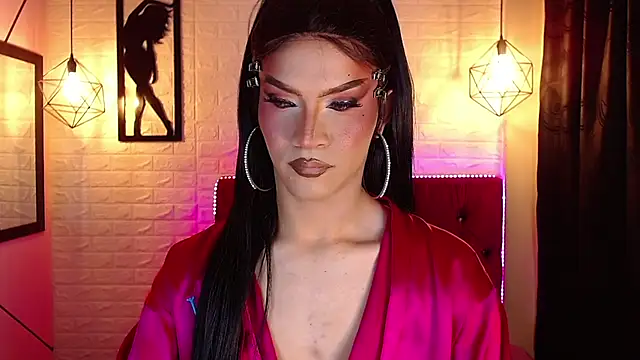 agatha rodriguez online show from April 25, 7:22 pm