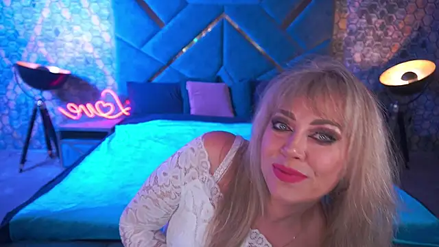 CandyLadyyy online show from September 29, 8:36 pm