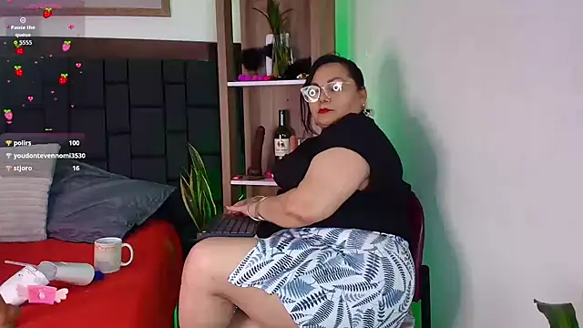 EllenaBoobs  online show from April 24, 2:31 pm