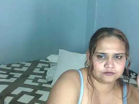 Snapshot of clover_cams1874 chatting on September 23, 9:46 pm clover cams1874 online show from September 23, 9:46 pm