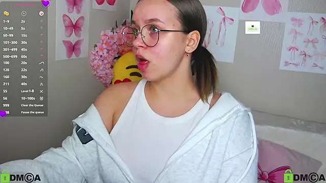 Lilysweet13 online show from October 5, 1:49 pm