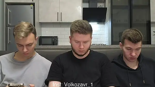 boys sobolisha online show from December 13, 7:53 pm