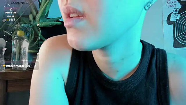 Snapshot of cos_operator chatting on September 22, 7:56 pm cos operator online show from September 22, 7:56 pm