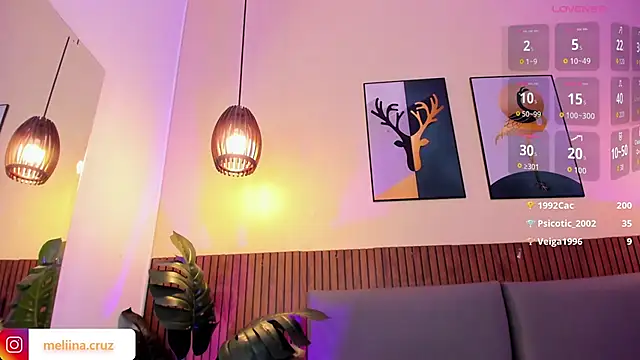 MelinaCruz online show from April 25, 12:46 am