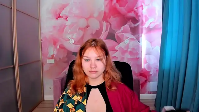 AngelinaLow online show from April 5, 5:28 am